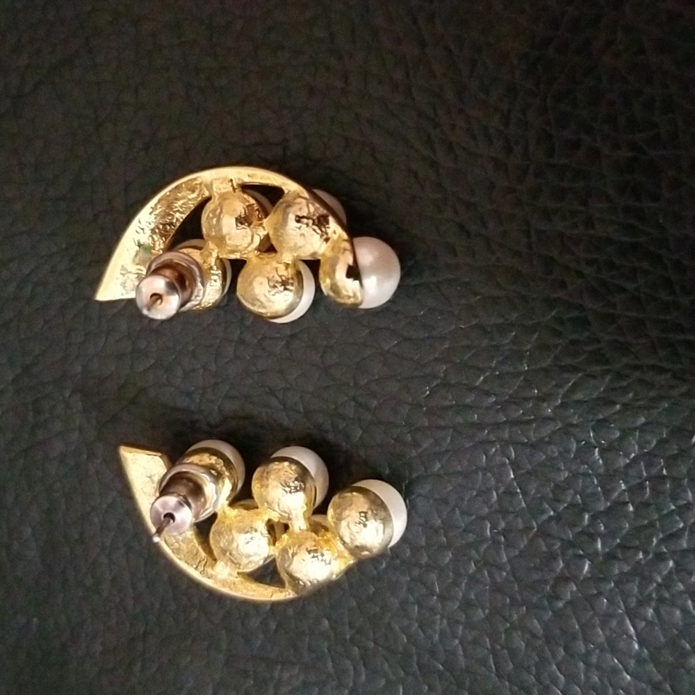 3 for 20. Gold and pearl earrings - Picture 2 of 4